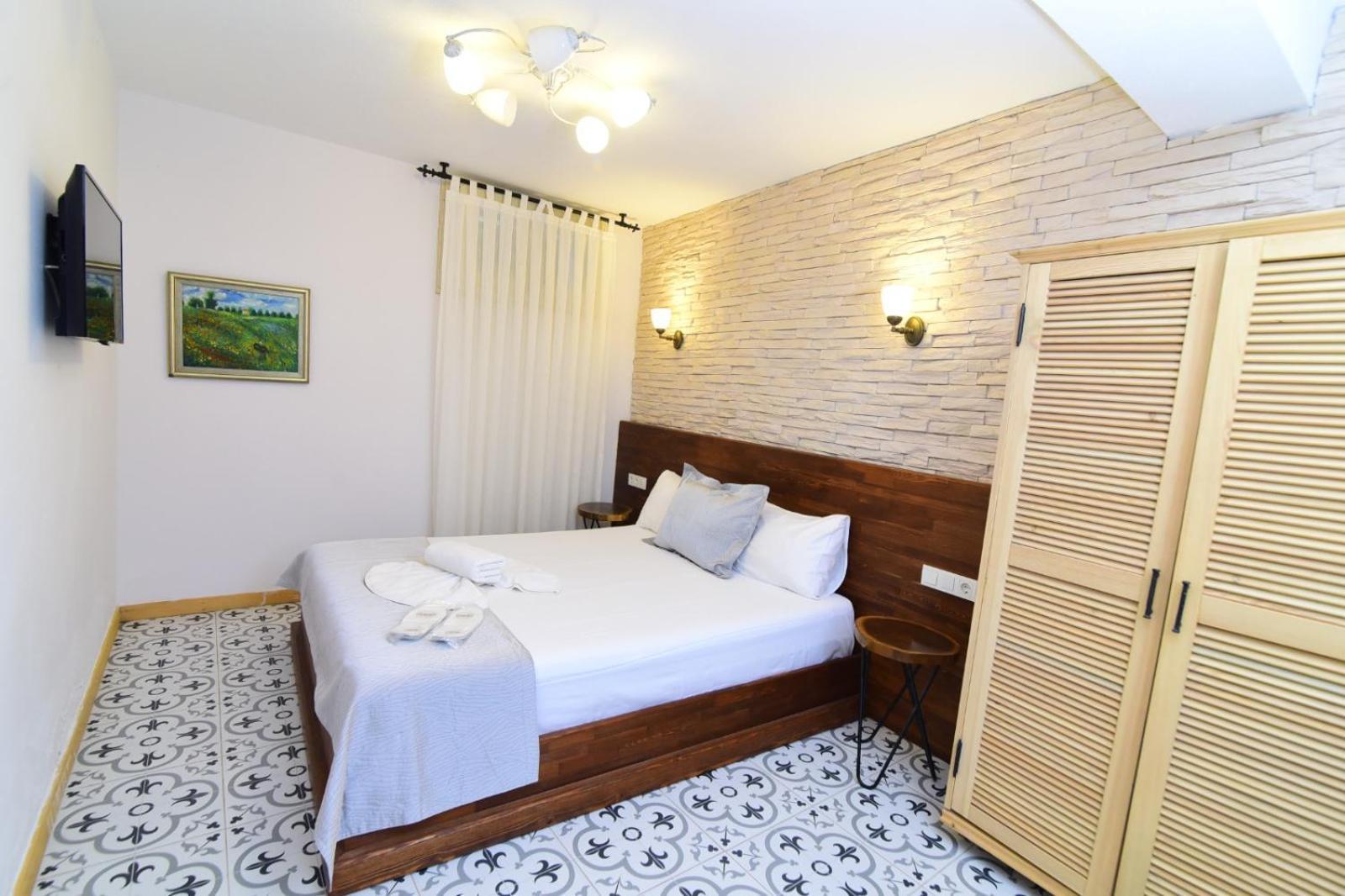 Micel Otel ألاتشاتي المظهر الخارجي الصورة